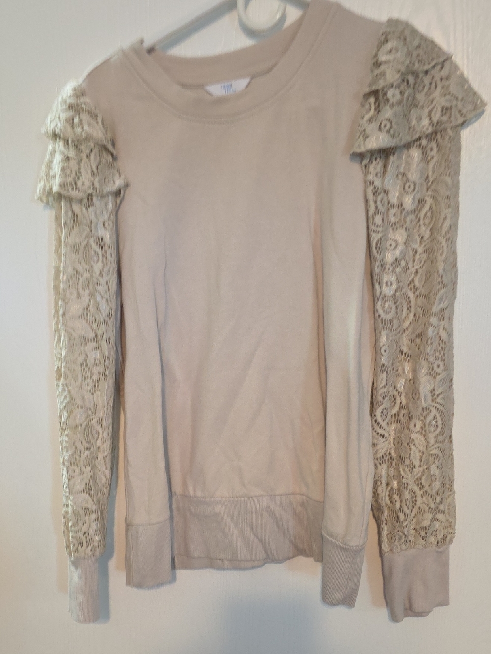 Time and Tru Beige Lace Sleeve Ruffle Sweatshirt